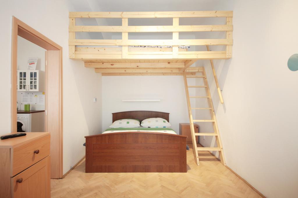 Condo Vinohrady II Prague Luaran gambar